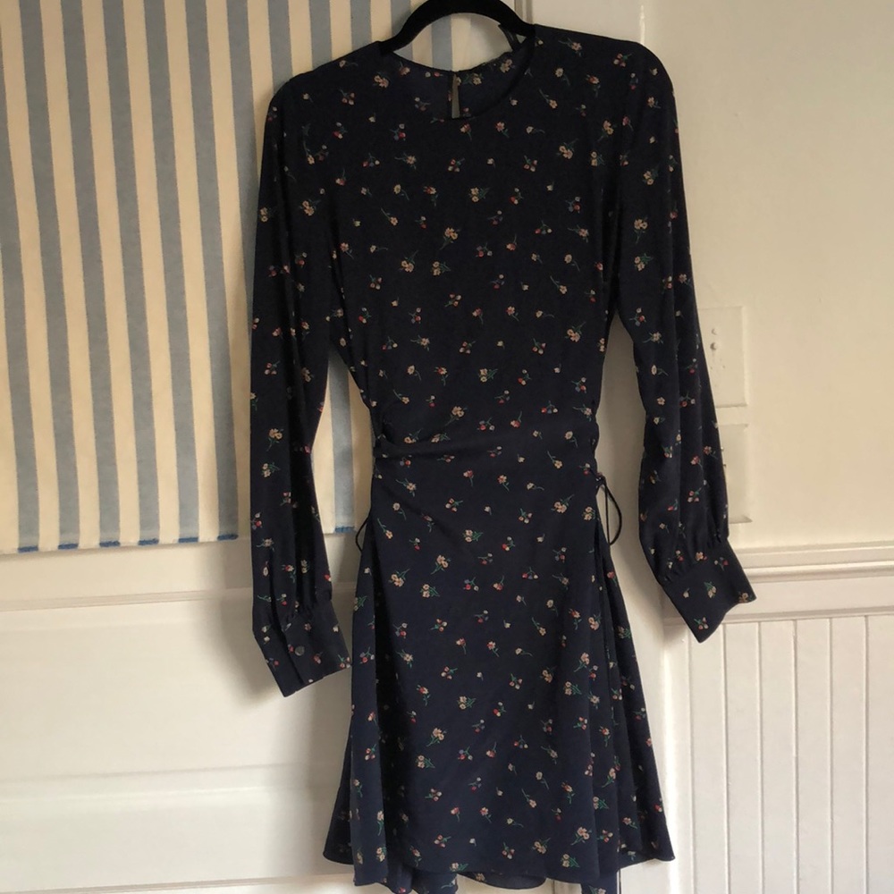 NWOT Gorgeous Silk Theory Dress